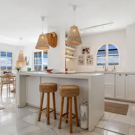 Penthouse Seaview Ref #103 Apartment *