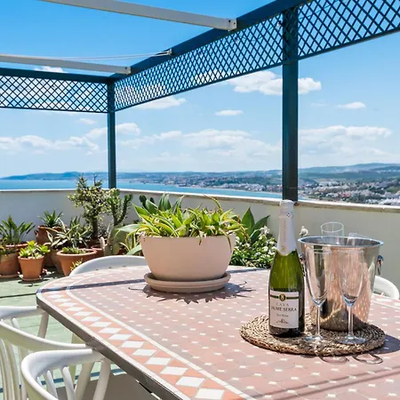 Apartment Penthouse Seaview Ref #103