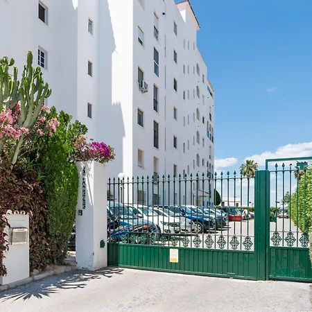 Apartment Penthouse Seaview Ref #103 *